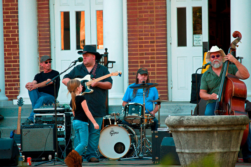 2017 Georgia Cities Week Celebration in downtown Rockmart